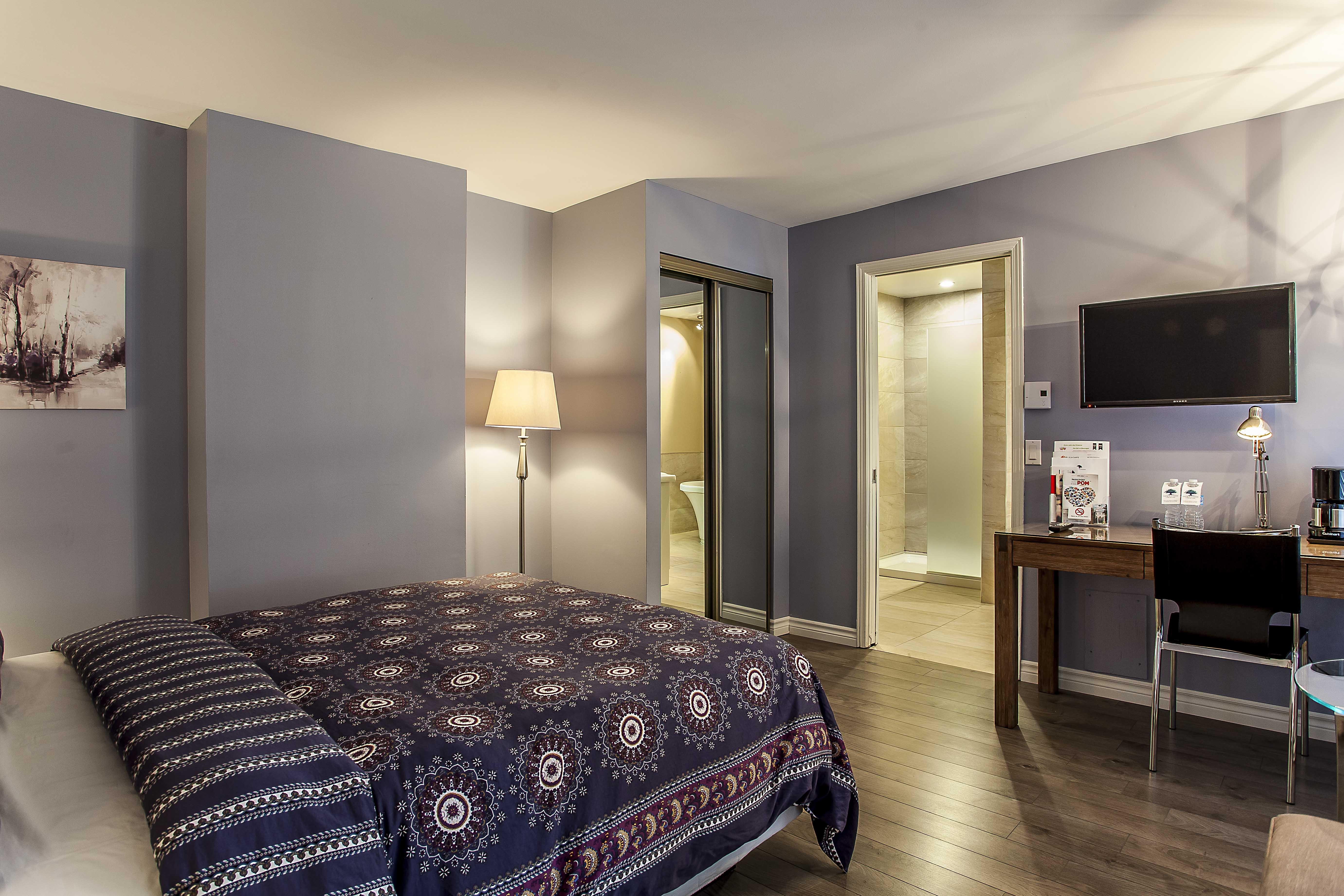 โอแบร์ฌ เดอ ลา ฟงแตน Hotel มอนทรีอัล ภายนอก รูปภาพ