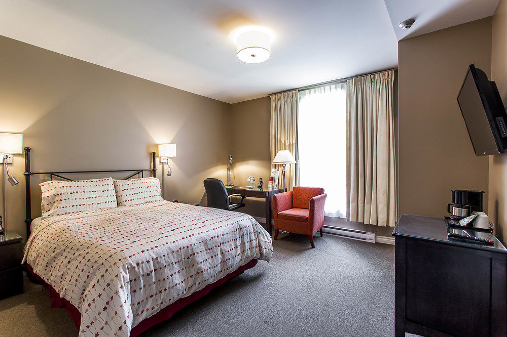 โอแบร์ฌ เดอ ลา ฟงแตน Hotel มอนทรีอัล ภายนอก รูปภาพ